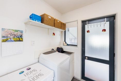Photo of property in 91 Benmore Avenue, Cloverlea, Palmerston North, 4412