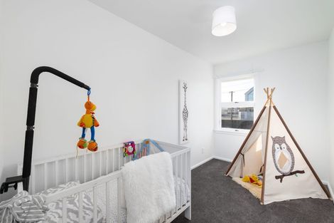 Photo of property in 1/180 Edgeware Road, Edgeware, Christchurch, 8013