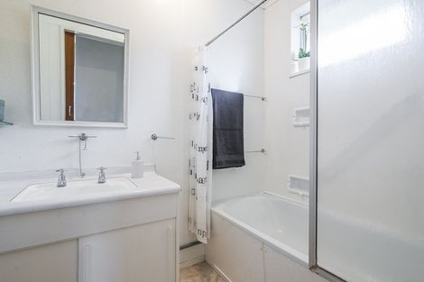 Photo of property in 86 Gray Avenue, Paraparaumu Beach, Paraparaumu, 5032