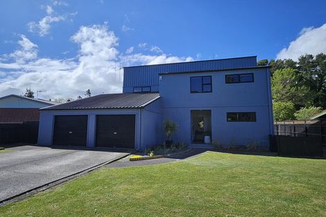 Photo of property in 36 Wanganui Road, Marton, 4710