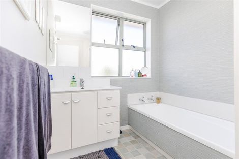 Photo of property in 2/66 Taylor Avenue, Te Awamutu, 3800