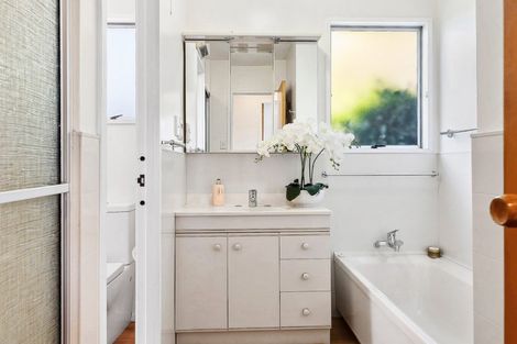 Photo of property in 140 Aubrey Road, Wanaka, 9305