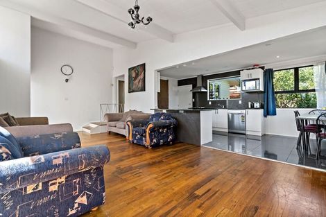 Photo of property in 5 Leeson Place, Mangere, Auckland, 2022