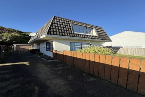 Photo of property in 2/396 Cambridge Terrace, Naenae, Lower Hutt, 5011