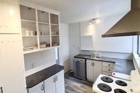 Photo of property in 586a Pioneer Highway, Highbury, Palmerston North, 4412