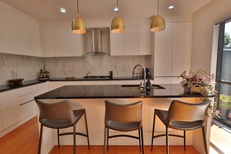 Photo of property in 16 Francesco Drive, Karaka, Papakura, 2113