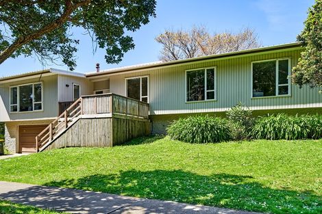 Photo of property in 81 Spinnaker Drive, Whitby, Porirua, 5024