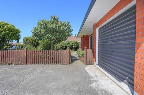 Photo of property in 2/2 Sabys Road, Halswell, Christchurch, 8025