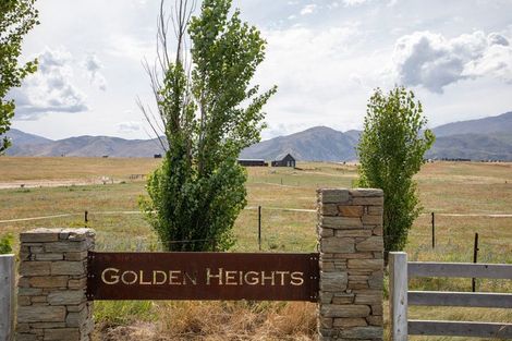 Photo of property in 20 Golden Heights Road, Springvale, Alexandra, 9393