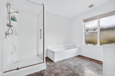 Photo of property in 39 Acacia Bay Road, Nukuhau, Taupo, 3330