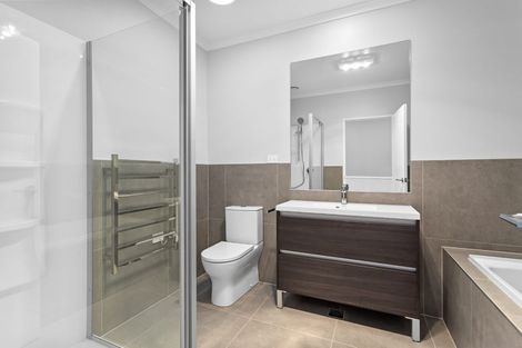 Photo of property in 118 Symes Drive, Red Beach, 0932