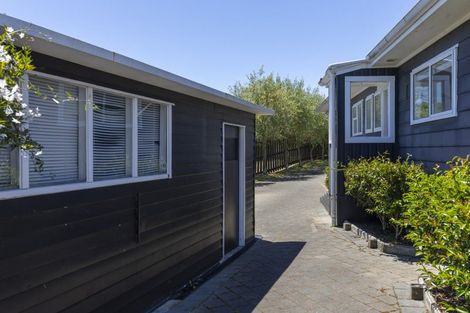 Photo of property in 65 Richmond Avenue, Richmond Heights, Taupo, 3330