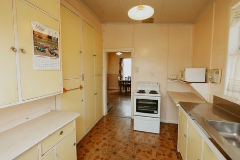 Photo of property in 6 Vincent Drive, Levin, 5510
