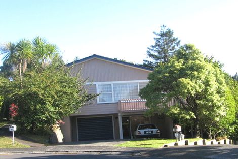 Photo of property in 1/17 Havenwood Place, Birkenhead, Auckland, 0626