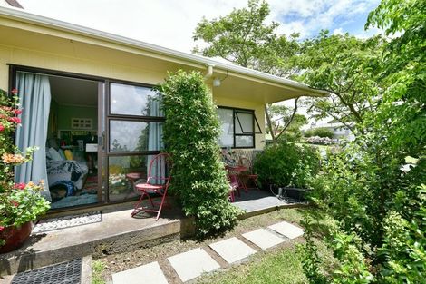 Photo of property in 1/3 Miro Street, Helensville, 0800