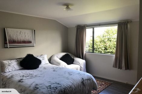 Photo of property in 24 Taylor Street, Cambridge, 3434