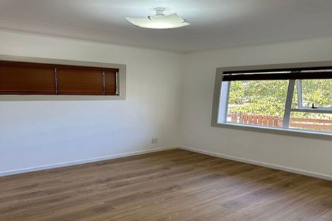 Photo of property in 24 Spencer Road, Pinehill, Auckland, 0632