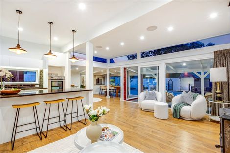 Photo of property in 64 Kings Crescent, Hutt Central, Lower Hutt, 5010