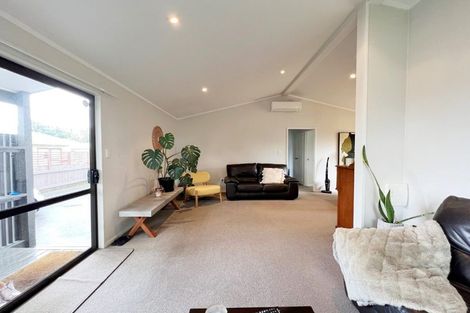 Photo of property in 4a Verel Street, Fairfield, Hamilton, 3214