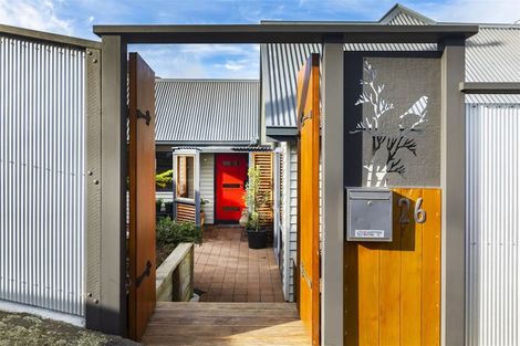 Photo of property in 26 Cornwall Road, Lyttelton, 8082