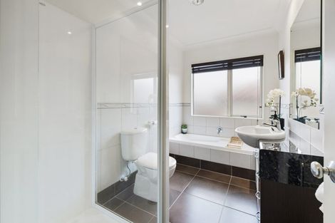 Photo of property in 45 Coachman Drive, Flat Bush, Auckland, 2016