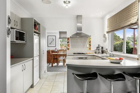 Photo of property in 8 Driftwood Drive, Red Beach, 0932