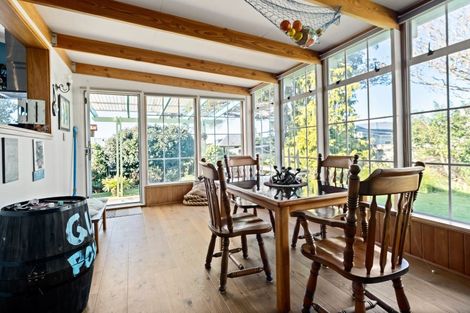 Photo of property in 21 Barrett Street, Westown, New Plymouth, 4310