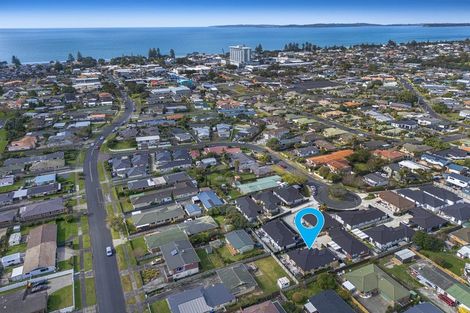 Photo of property in 16a Lillian Place, Orewa, 0931