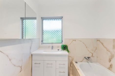 Photo of property in 4/37 Gardner Avenue, New Lynn, Auckland, 0600