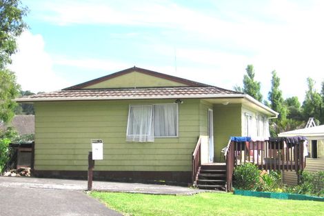 Photo of property in 14 Farwood Drive, Henderson, Auckland, 0612