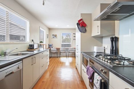 Photo of property in 111 Hay Street, Bromley, Christchurch, 8062