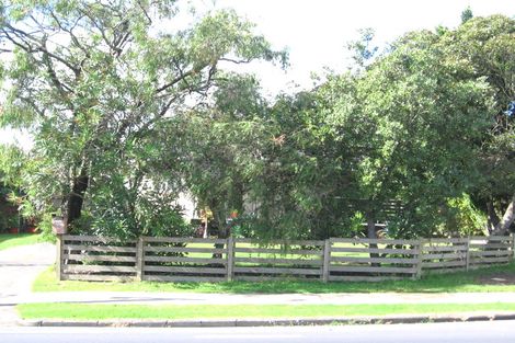 Photo of property in 1/262 Bucklands Beach Road, Bucklands Beach, Auckland, 2012