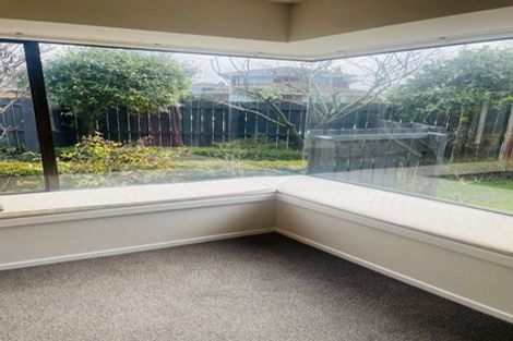 Photo of property in 2/35 Solway Avenue, Ilam, Christchurch, 8041