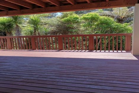 Photo of property in 16 Para Close, Fairview Heights, Auckland, 0632