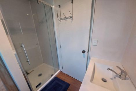 Photo of property in 10 Loughanure Place, Massey, Auckland, 0614