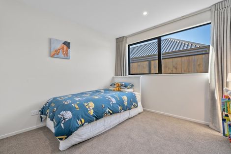 Photo of property in 97 Burdon Loop, Lake Hawea, 9382