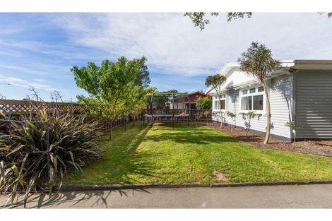 Photo of property in 319 Hendersons Road, Hoon Hay, Christchurch, 8025