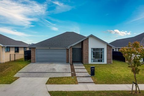 Photo of property in 31 Ruru Street, Cambridge, 3434