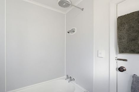 Photo of property in 168 Aorangi Road, Bryndwr, Christchurch, 8053