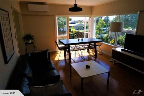 Photo of property in 1/23 Aramoana Avenue, Devonport, Auckland, 0624