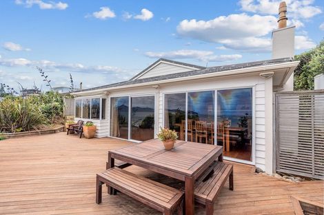 Photo of property in 100 The Esplanade, Raumati South, Paraparaumu, 5032