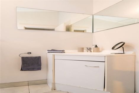 Photo of property in 231 Ravensbourne Road, Ravensbourne, Dunedin, 9022