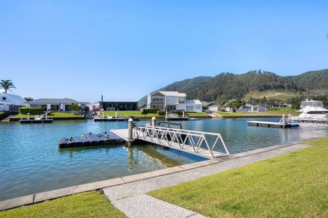 Photo of property in 162a Waterways Parade, Pauanui, Hikuai, 3579