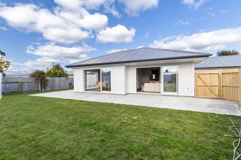 Photo of property in 7a Waterford Place, Westbrook, Palmerston North, 4412