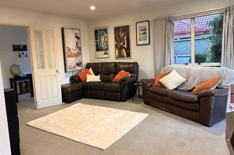Photo of property in 14b Rosberg Place, Mount Maunganui, 3116