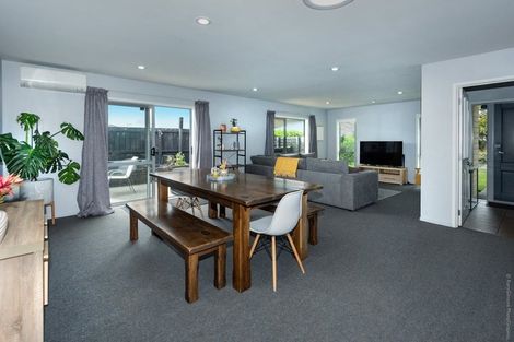 Photo of property in 33 Champagne Avenue, Yaldhurst, Christchurch, 8042