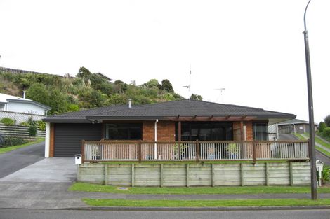 Photo of property in 6a Telford Street, Merrilands, New Plymouth, 4312