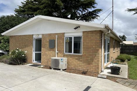 Photo of property in 30b Roche Avenue, Upper Riccarton, Christchurch, 8041
