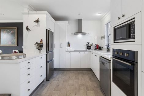 Photo of property in 32 Percival Avenue, Matua, Tauranga, 3110
