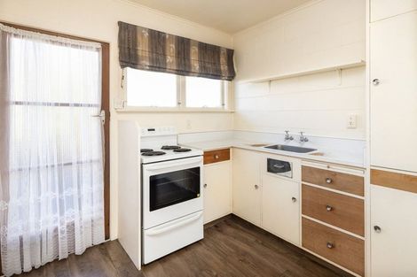 Photo of property in 1-2 Ward Street, Springlands, Blenheim, 7201
